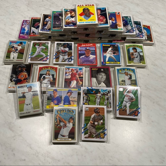 Baseball Cards Random packs 35 cards VTG 1985-2021 - Picture 6 of 9